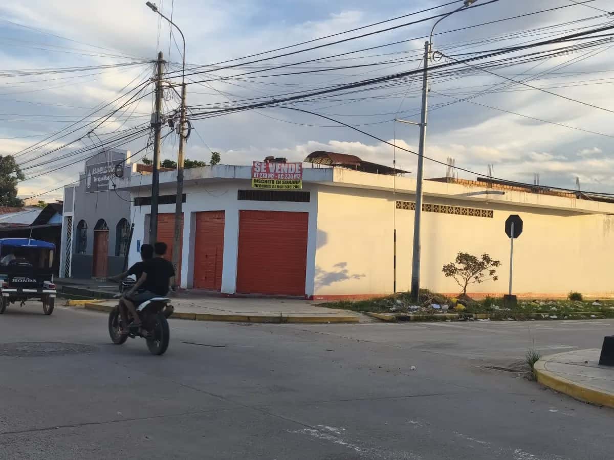 Local comercial en Avenida Túpac Amaru, Pucallpa miniatura 1