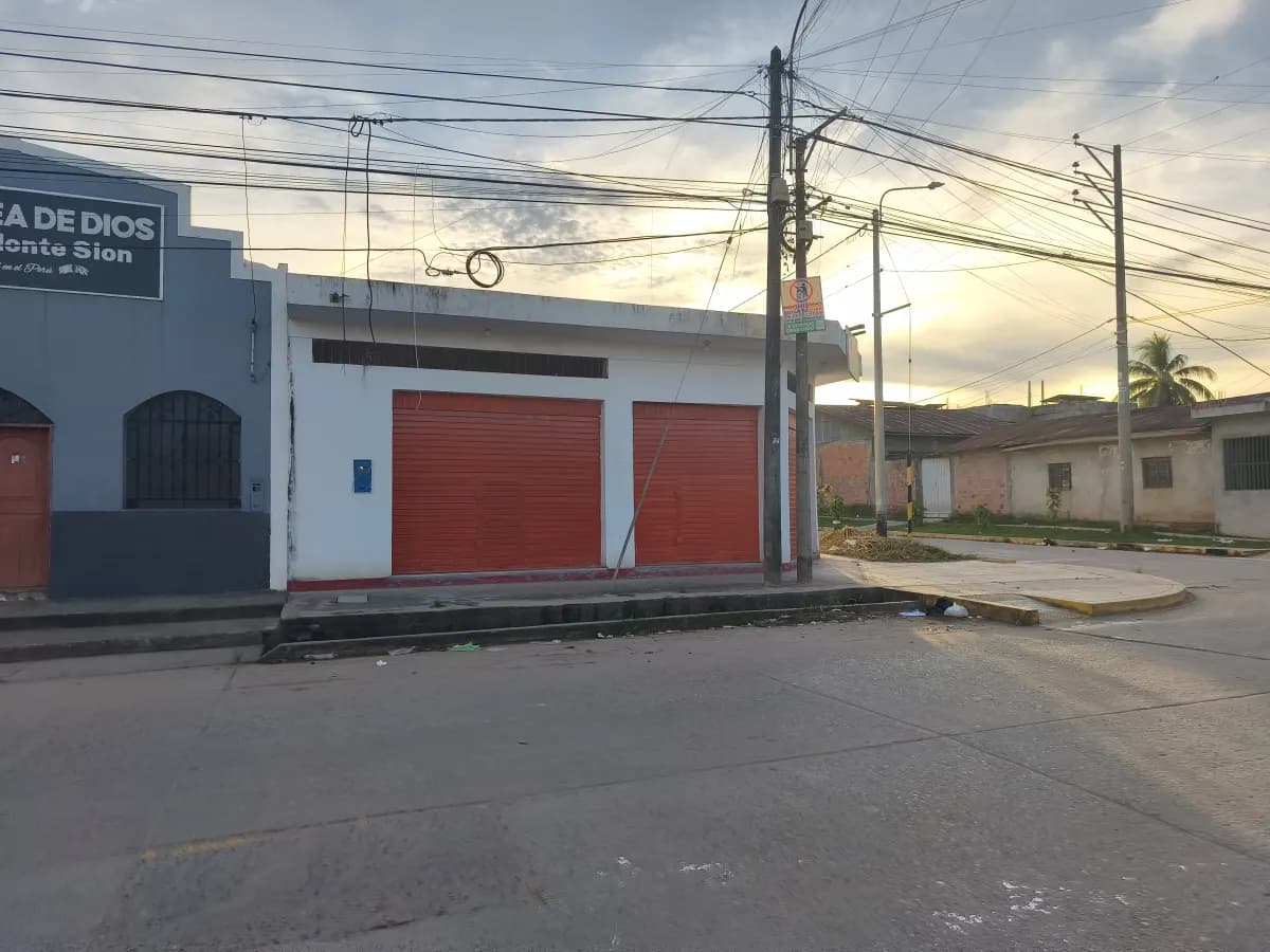 Local comercial en Avenida Túpac Amaru, Pucallpa miniatura 4