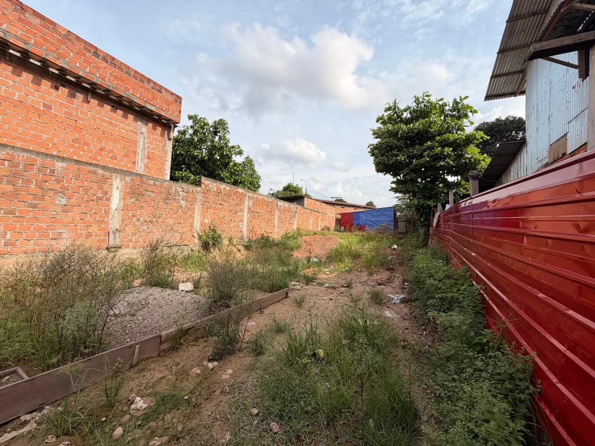 Terreno en avenida LLOQUE YUPANQUI C/ 5 esquinas - foto 1