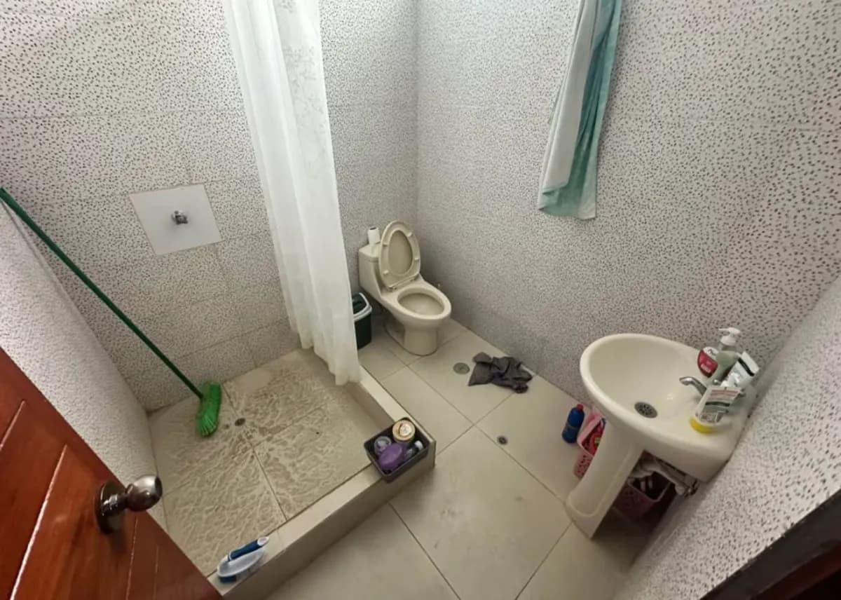 Edificio Con departamentos miniatura 9