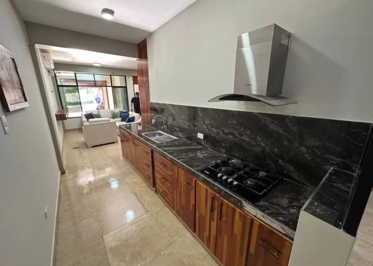 Edificio de 4 pisos con departamentos miniatura 4